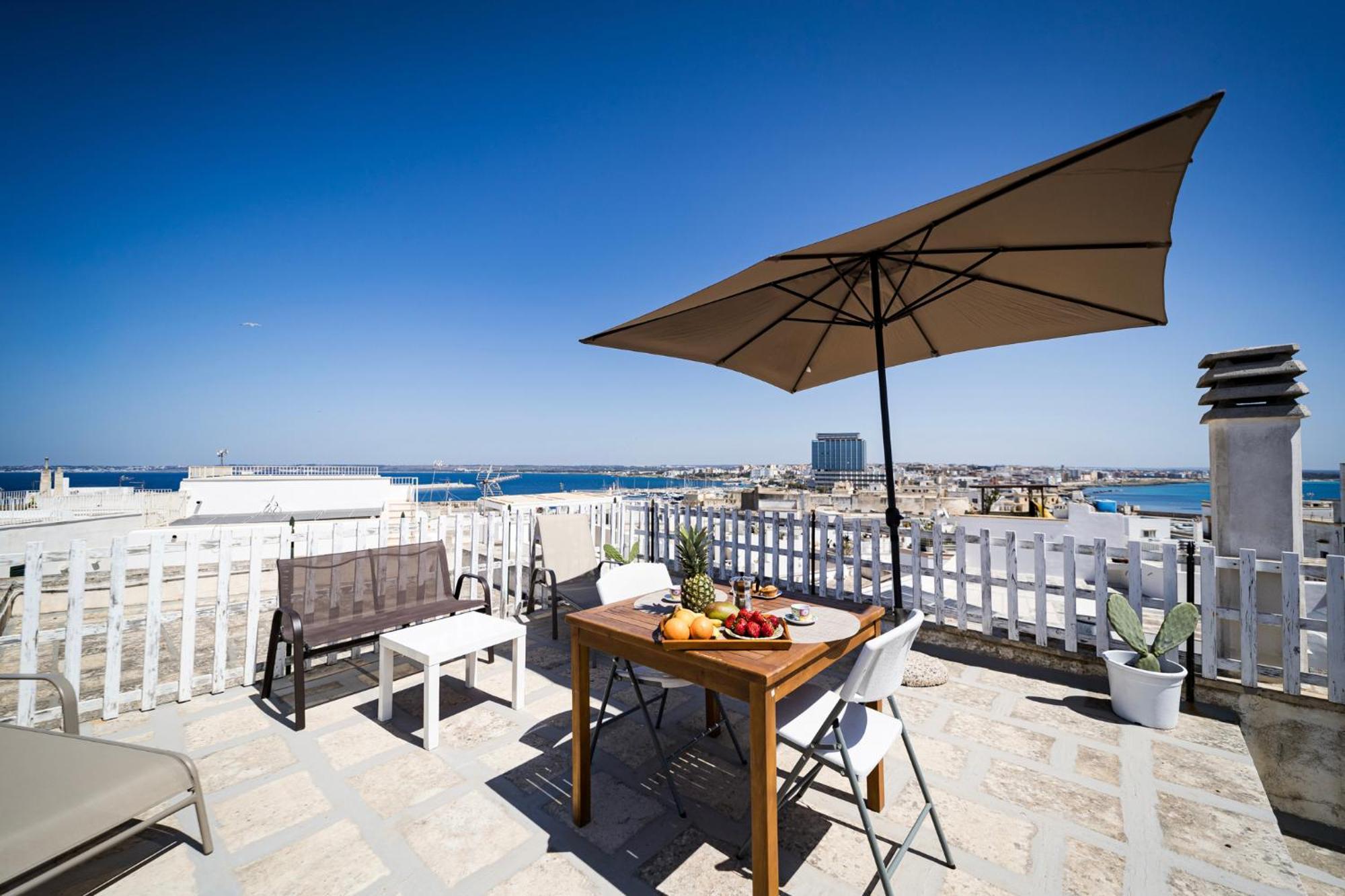 Corte De Maio - Exclusive Terrace - By Click Salento Галиполи Екстериор снимка