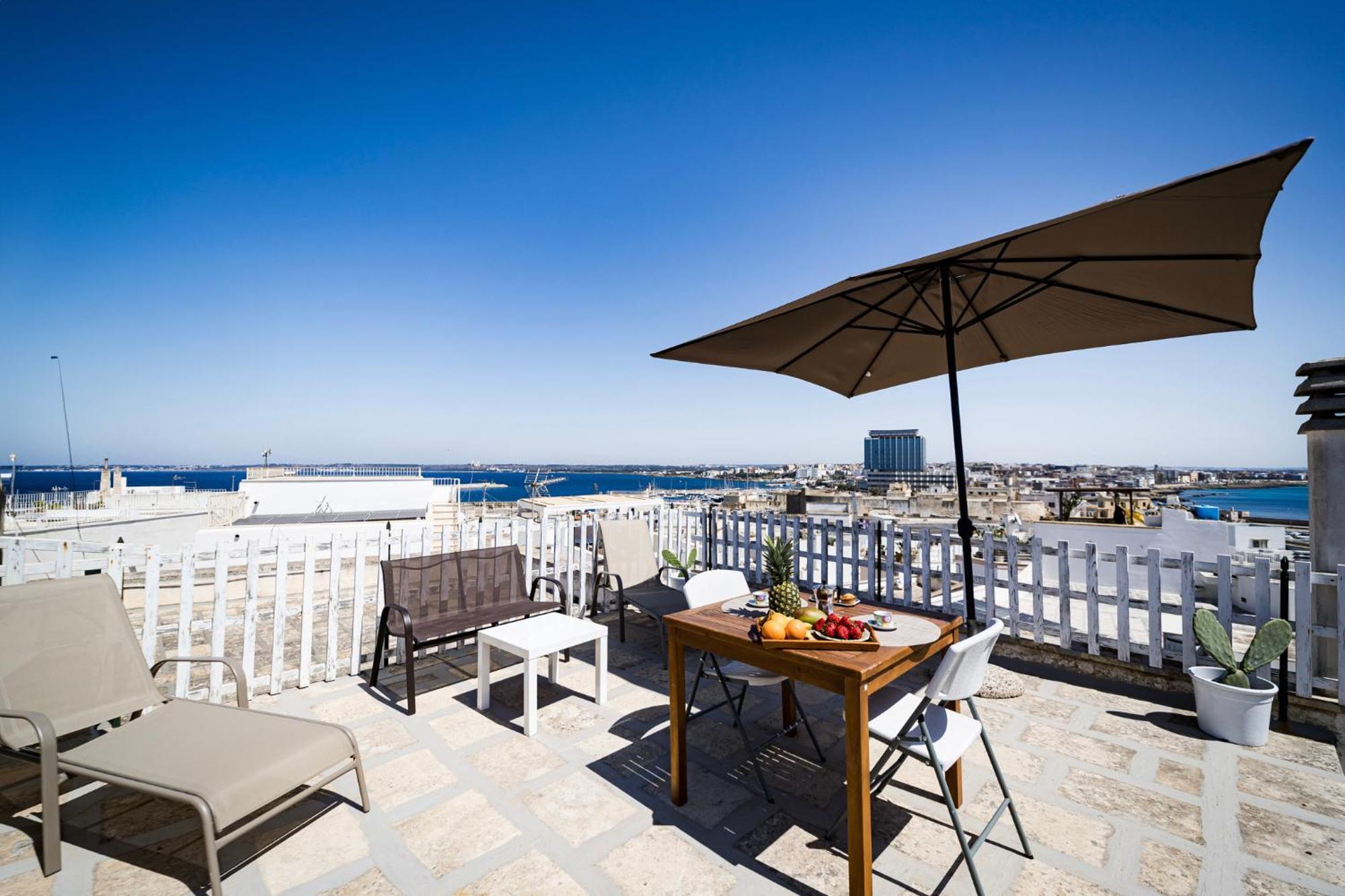 Corte De Maio - Exclusive Terrace - By Click Salento Галиполи Екстериор снимка